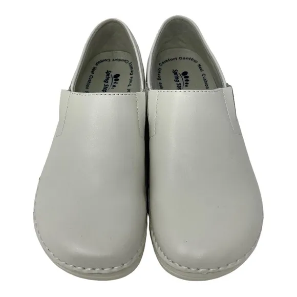Spring Step Professional MANILA Women’s Off White Slip Resistant Work Shoes 5.5M