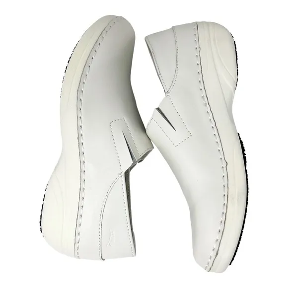 Spring Step Professional MANILA Women’s Off White Slip Resistant Work Shoes 5.5M