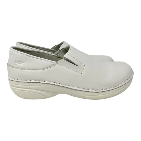 Spring Step Professional MANILA Women’s Off White Slip Resistant Work Shoes 5.5M