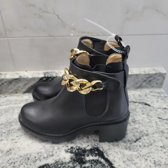 Steve Madden Amulet-C chain detail mid heel boots in black