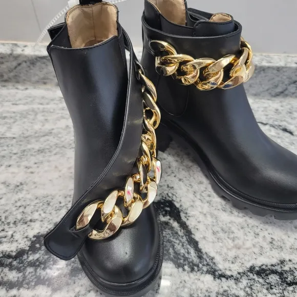 Steve Madden Amulet-C chain detail mid heel boots in black