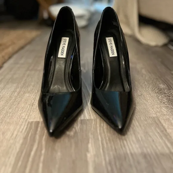 Steve Madden Daisie Dress Pump