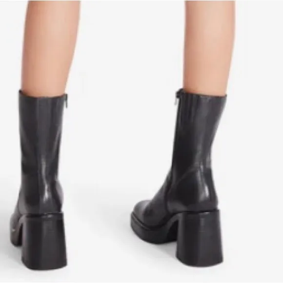 Steve Madden Fantsie Boots New