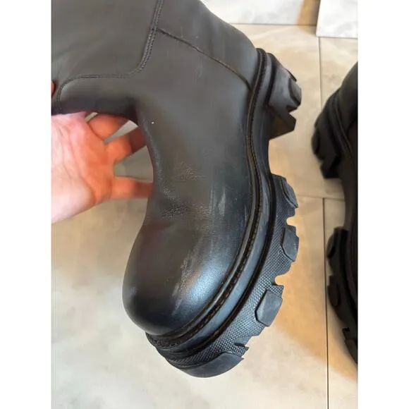 Steve Madden Priority Black Leather Chunky Sole Pull On Boots Size 8.5 Round Toe