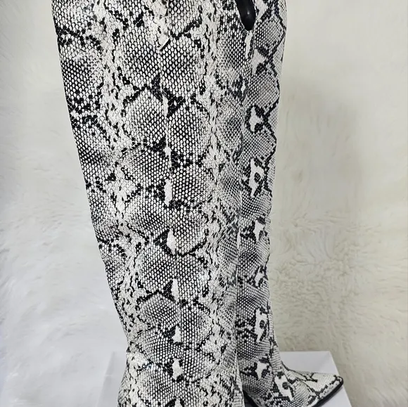 Steve Madden Ranger BLK/White Snake Boots
