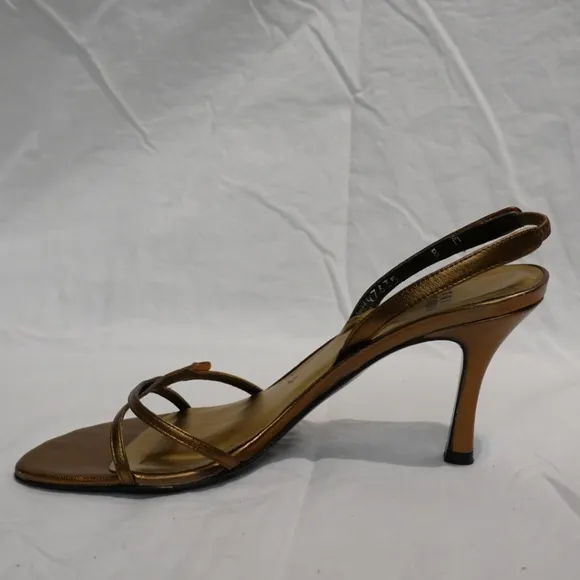 STUART WEITZMAN Antique Gold With Citrine Embellishments at Toe &amp; Ankle, size 8