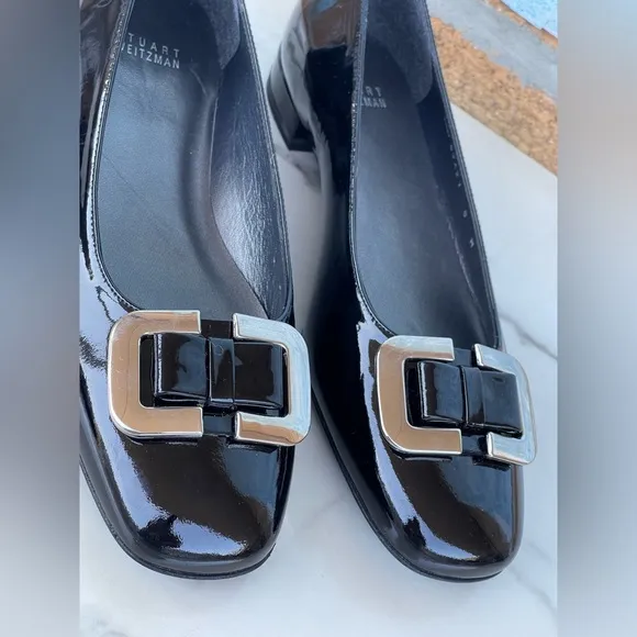 Stuart Weitzman buckled patent leather shoes size 8