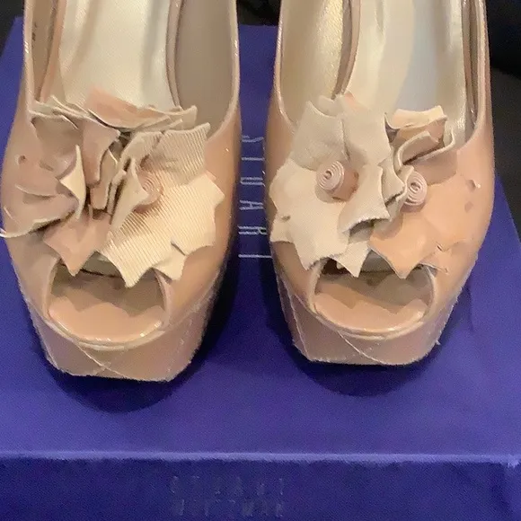 Stuart Weitzman Camel Kinbow Size 9 Platform Heels
