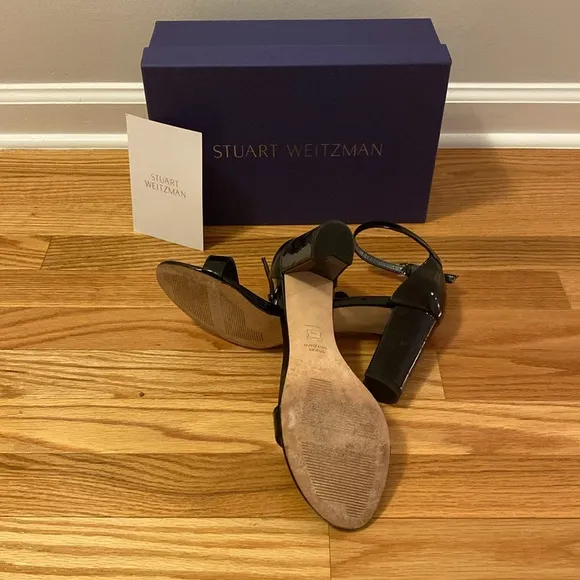 Stuart Weitzman NearlyNude Patent Black Shoe!