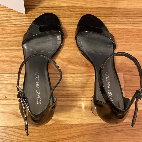 Stuart Weitzman NearlyNude Patent Black Shoe!