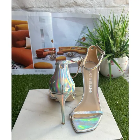 Stuart Weitzman Nudistcurve iridescent Silver Patent leather Ankle strap size 11