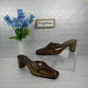 STUART WEITZMAN shoes. Size 7B