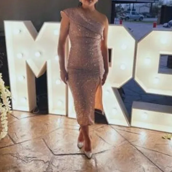 Stunning blush Pink Formal Sequin Gown off shoulder Dress - wedding prom…