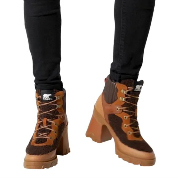 Sundance Catalog Sorel Platform “Brex Heel Cozy Lace Boots” Size 9.5 New