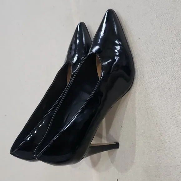 Tahari Patent Leather Shoes Benedict Sz 8.5 Heels Pumps Office Siren Corpcore