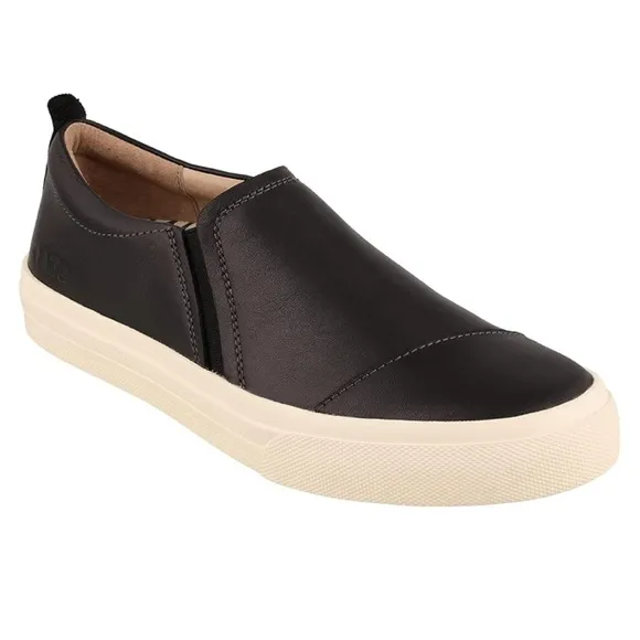 TAOS Black Leather Slip On Sneaker Flat Chunky Twin Gore Lux Shoe Support Size 7