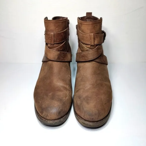 Tara M Gwen Brown Leather Criss Cross Strap Ankle Boots Women’s Shoes Size 9.5