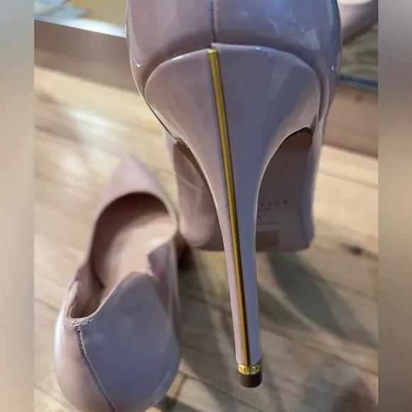 Ted Baker London Orlinay Nude Pink Dress Pumps