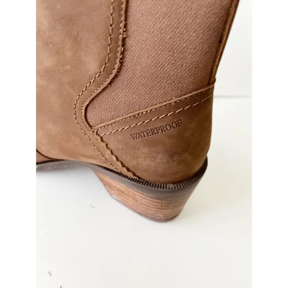 Teva Anaya Chelsea Waterproof Boots