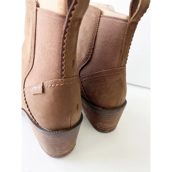 Teva Anaya Chelsea Waterproof Boots