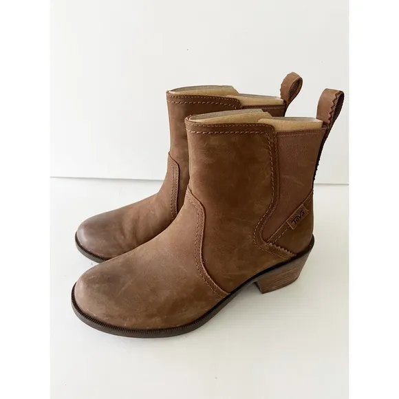 Teva Anaya Chelsea Waterproof Boots