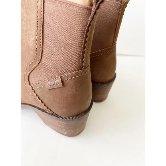Teva Anaya Chelsea Waterproof Boots