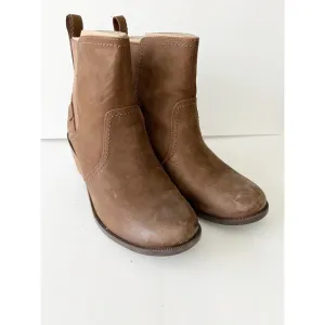 Teva Anaya Chelsea Waterproof Boots