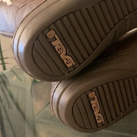 TEVA TONALEA BOOTS