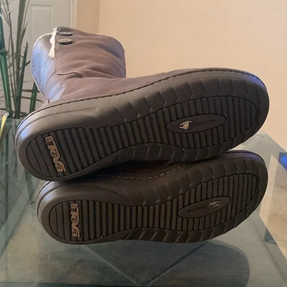 TEVA TONALEA BOOTS