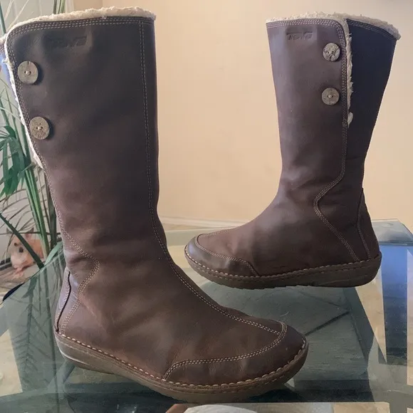 TEVA TONALEA BOOTS