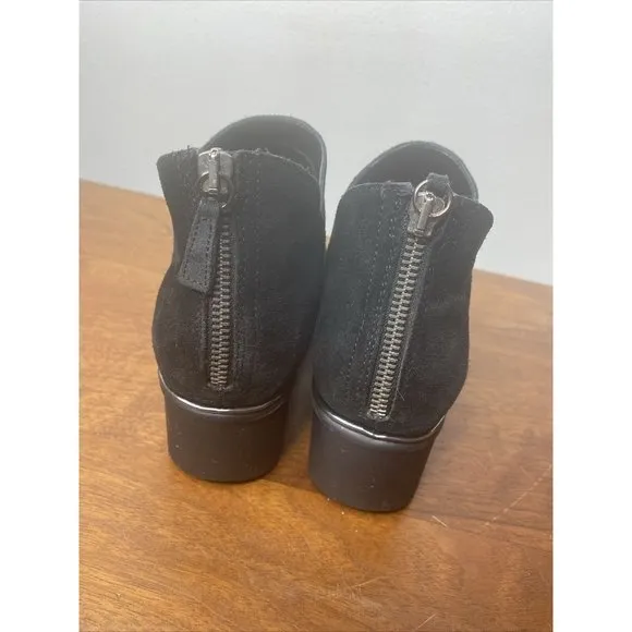 The Flexx Shoes Womens 8.5 Black Suede Wedge Heels Slip Resistant Ankle Boot