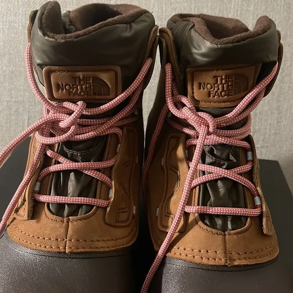 THE NORTH FACE Shellista IV Shorty Waterproof Boots in Brown Sz 10.5  New in Box