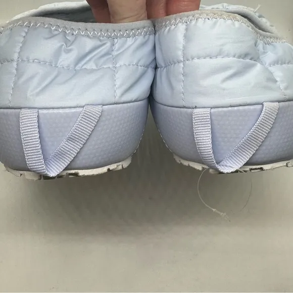 The North Face Women's ThermoBall Traction Mule V Slippers Blue Size:10 NEW