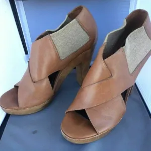 Theory Tan Leather Platform Chunky Heels Booties OPEN TOE shoes 9
