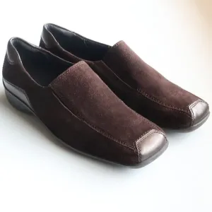 Theresia M. Brown Suede Square Toe Low Wedge Heel Slip On Comfort Shoes Size 8.5