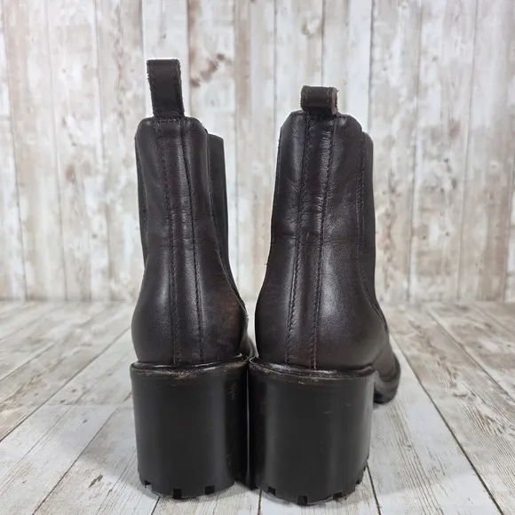 Thursday Boot Co. Chelsea Boots Heeled Ankle Brown Leather Everyday Size 6