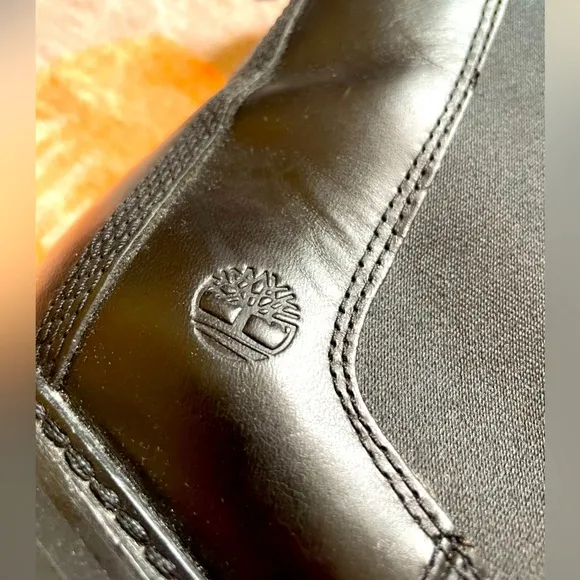 Timberland Dalston Vibe Mid Chelsea Boots EUC