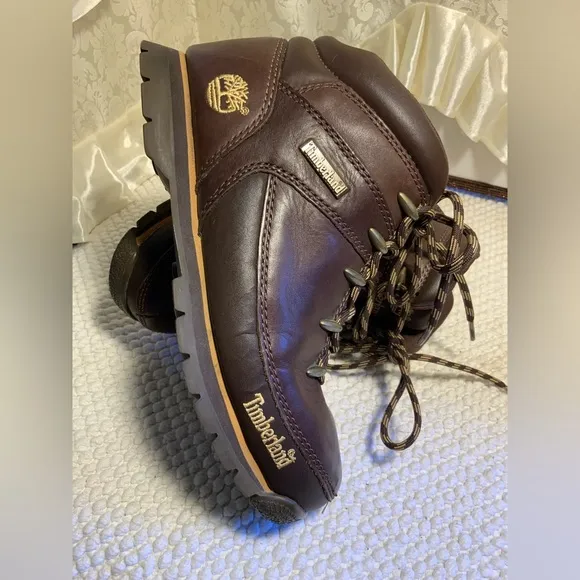 TIMBERLAND EURO SPIRIT BOYS LEATHER MID HIKER BOOTS