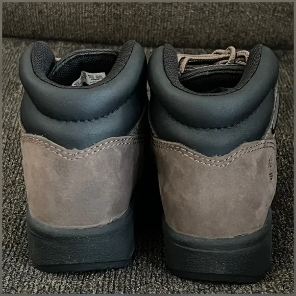 Timberland Field Mid &quot;Brown Nubuck&quot; Toddler Boys' Boot Size -10