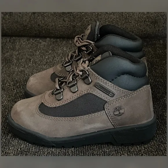 Timberland Field Mid &quot;Brown Nubuck&quot; Toddler Boys' Boot Size -10