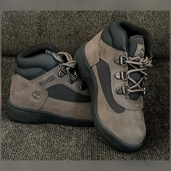 Timberland Field Mid &quot;Brown Nubuck&quot; Toddler Boys' Boot Size -10