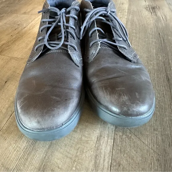 Timberland Groveton Mid Chukka Boots