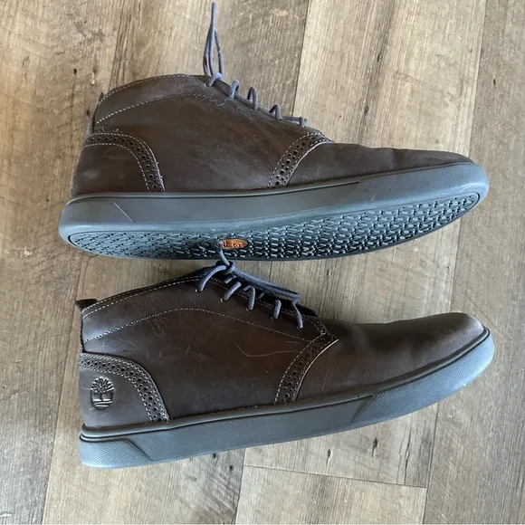 Timberland Groveton Mid Chukka Boots