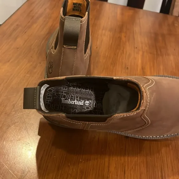 Timberland Larchmont Mid Chelsea Boots Brownie new Mens Sizes