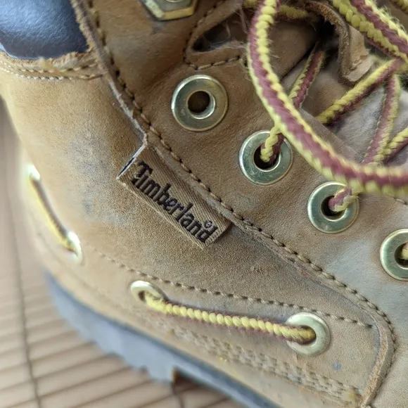 Timberland men's sz 8 Moccasin toe Paracord lace work, hike hunting boots. Some