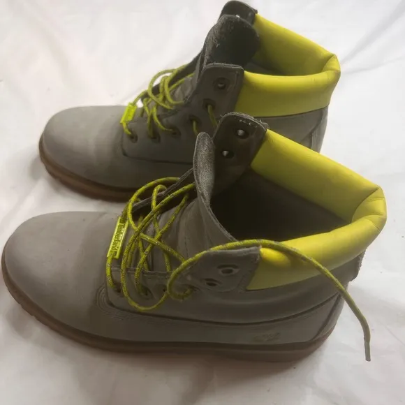 Timberland Premium 6 Inch Waterproof Boots Color Grey Nubuck Sz 6 L070123