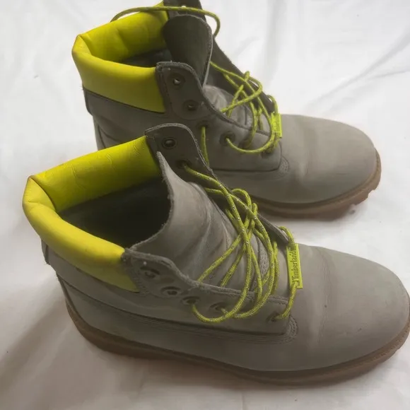 Timberland Premium 6 Inch Waterproof Boots Color Grey Nubuck Sz 6 L070123