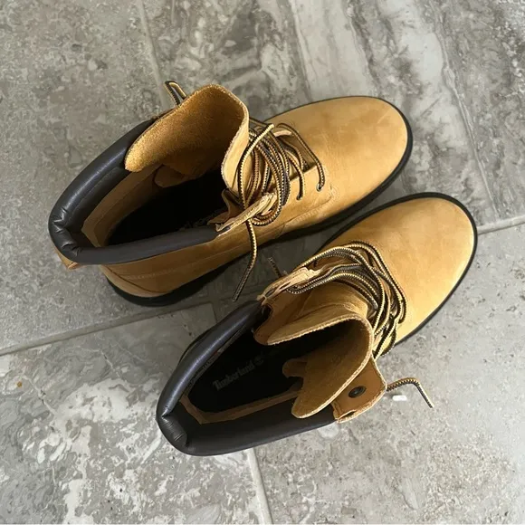 Timberland Waterproof Boots Platform Lace-Up Brown Wheat Nubuck Size 8 Brand New