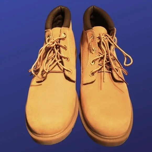 TIMBERLAND Women’s “Nellie” CHUKKA BOOTS (A1TXM), WHEAT, US 8.5, NWOB