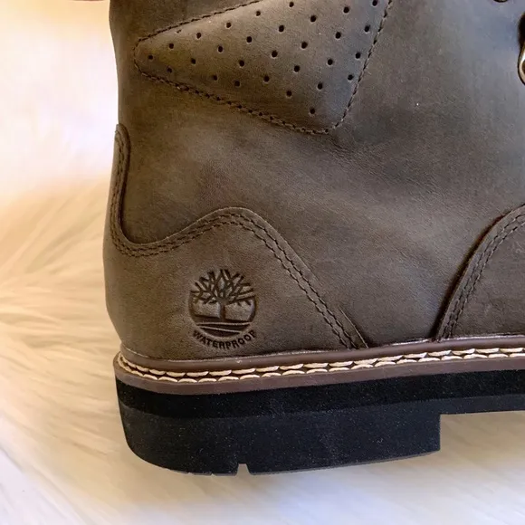 Timberland WP Squall Canyon Mid Hiker Chukka Boots